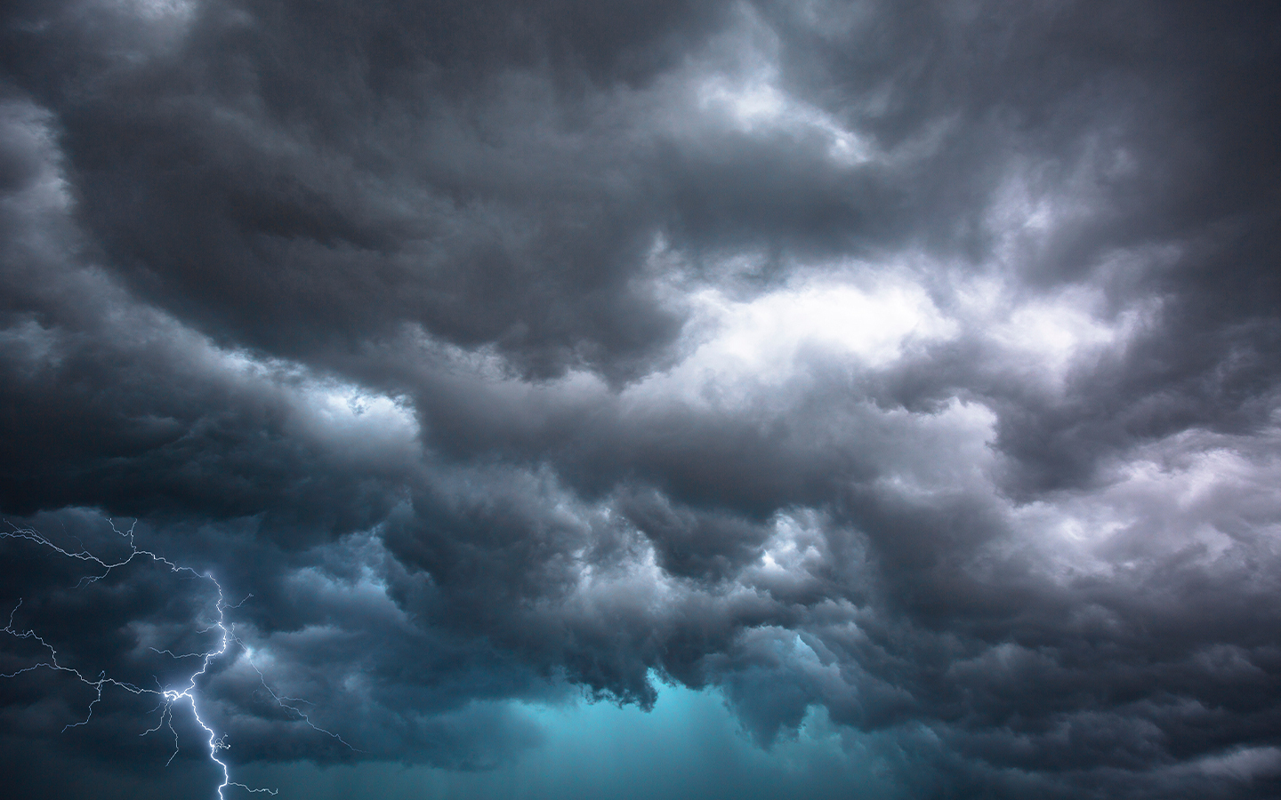 Hurricane Winds and Lightning