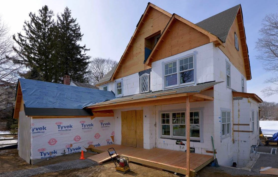 Home being constructed with ICF.