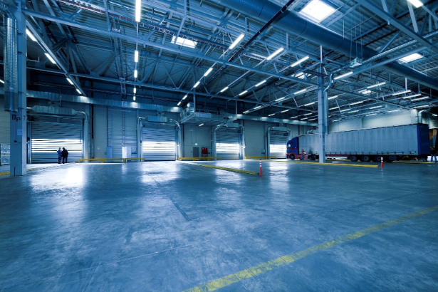 Alt Text: Open warehouse in a commercial building construction.