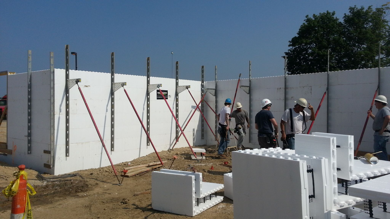 Icf wall construction 1